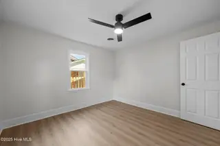2818 Jefferson Drive, Greenville, NC 27858 – photo 21: 25-web-or-mls-LHV_3799