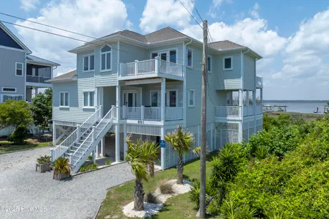 601 New River Inlet Rd, North Topsail Beach