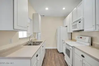 1515 Honeybee Lane, Wilmington, NC 28412 – photo 10: 1515HoneybeeLane-10