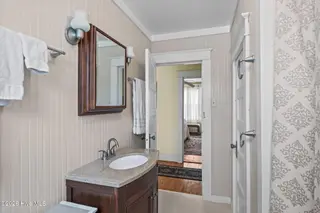 708 Ann Street, Beaufort, NC 28516 – photo 6: 8-web-or-mls-1S3A6225