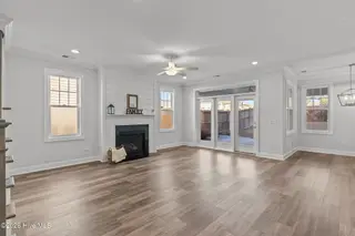 3763 Spicetree Drive, Wilmington, NC 28412 – photo 14: Living Area