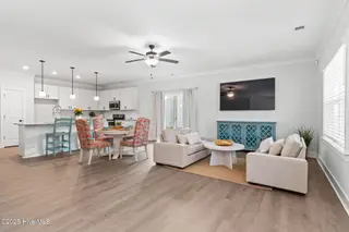 1163 N Caswell Avenue, Southport, NC 28461 – photo 12: 4.1-web-or-mls-CAMMediaLLC.com-02514