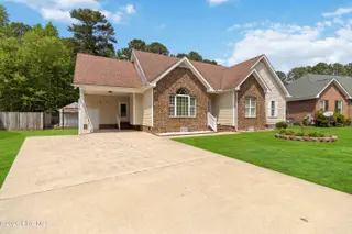 3612 Columbia Avenue NW, Wilson, NC 27896 – photo 2: Front Yard