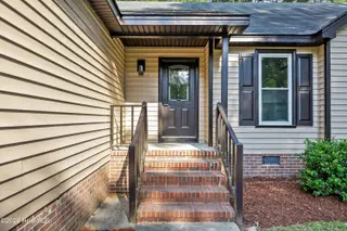 202 N Pointe Drive, Goldsboro, NC 27530 – photo 4: 05-202 N Pointe Dr-5