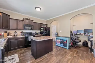 224 Rowland Drive, Richlands, NC 28574 – photo 13: 32-web-or-mls-_RAD7644