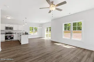 311 E Theriault Court, Jacksonville, NC 28540 – photo 6: 6