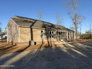 2413 Starling Lane, New Bern, NC 28562 – photo 10: back