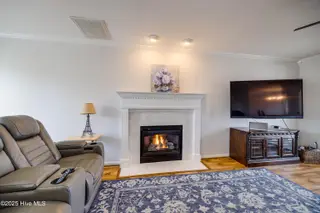304 Fault Circle, Greenville, NC 27858 — 3-bedroom home in Arbor Hills, Greenville, NC, photo 6 of 31: IMG_5189HDR