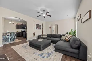 607 Coral Reef Court, Sneads Ferry, NC 28460 — 5-bedroom home in Bridgeport, Sneads Ferry, NC, photo 19 of 65: 34-print-_RAD6692