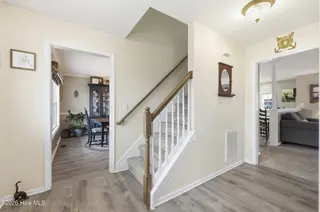 101 Majesty Court, Elizabeth City, NC 27909 – photo 8: 101 Majesty Ct Foyer 3