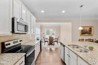 418 Goldenleaf Circle, Whispering Pines, NC 28327 – photo 17: kitchen