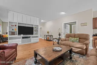 167 Hunter Trail, Southern Pines, NC 28387 – photo 7: 23-web-or-mls-DSC00167