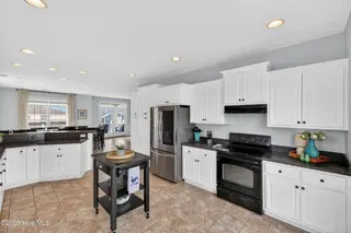 92 W First Street, Ocean Isle Beach, NC 28469 – photo 19: 52_img_4727
