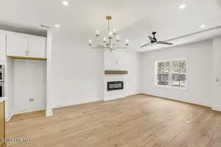 106 Lexington Lane, Southern Pines, NC 28387 – photo 7: DSC0489_90_91_92_93Interior02_copy_1