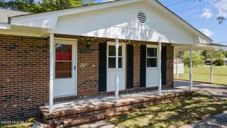 21 Edith Drive, Jacksonville, NC 28540 — 3-bedroom home in Plum Point Estates, Jacksonville, NC, photo 2 of 36: 2-web-or-mls-21 Edith Dr. - Jacksonville