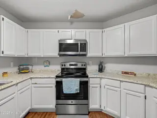 2678 Idlebrook Circle, Midway Park, NC 28544 – photo 12: 025a7128