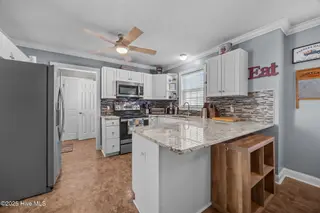 483 Primrose Lane, Winterville, NC 28590 – photo 20: 22-web-or-mls-IMG_8136