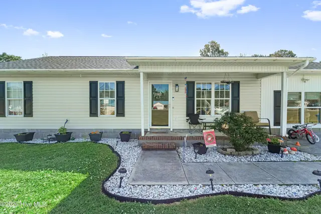 185 Liberty Park Road, Jacksonville, NC 28540