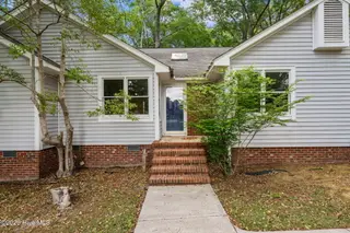 289 Gatewood Drive, New Bern, NC 28562 – photo 3: 10-web-or-mls-DSC_1696