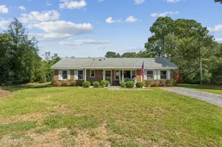 5137 Lord Byron Road, Wilmington, NC 28405 — 3-bedroom home in Kings Grant, Wilmington, NC, photo 1 of 35: IMG_7164 (1)