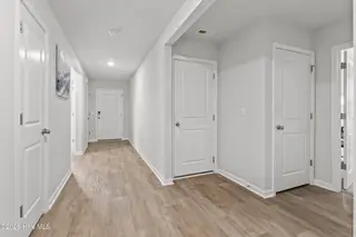 849 Tuscarora Trail, Jacksonville, NC 28546 – photo 16: Front Entry Way