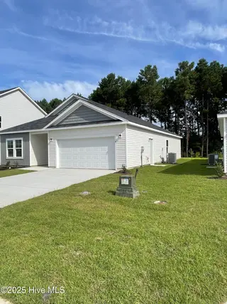 134 Maymont Street NW, Supply, NC 28462 – photo 3: IMG_1219