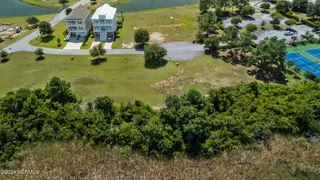 110 Marshland Circle, Newport, NC 28570 – photo 4: 6-web-or-mls-DJI_20240906124540_0506_D