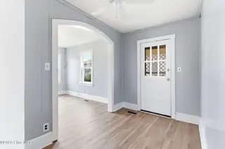 409 Perry Street, Elizabeth City, NC 27909 – photo 17: 17-web-or-mls-perryli-16
