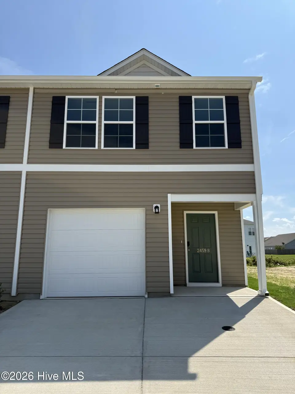 2459 B Brookville Drive, Greenville, NC 27834 – photo 1 of 7: COBBLESTONE 121B 2459B BROOKVILLE