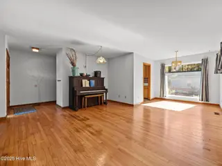 1008 Sand Ridge Road, Hubert, NC 28539 – photo 15: 22-web-or-mls-PB112133