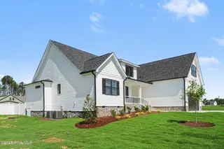 95 Howell Farm Drive, Selma, NC 27576 – photo 3: 003_file_1799