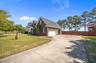 2281 Autumn Drive, Kinston, NC 28501 – photo 4: 4-web-or-mls-BLS_0005 - Copy