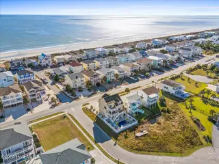 323 E Second Street, Ocean Isle Beach, NC 28469 – photo 2: 5