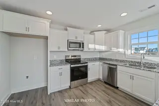 432 Montgomery Drive, Jacksonville, NC 28546 – photo 9: SIMILAR PHOTO 23-2