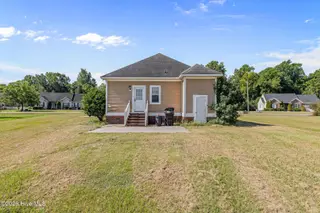 208 Stillwater Creek Drive, Goldsboro, NC 27534 – photo 4: 5T5A8539