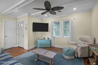 3413 Taylor Street, Morehead City, NC 28557 – photo 9: 15-web-or-mls-1S3A1388
