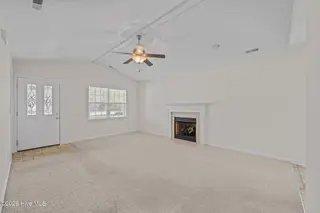 2403 Westover Lane, New Bern, NC 28562 — 3-bedroom home in Berkshire, New Bern, NC, photo 2 of 28: 23-web-or-mls-DSC_6838