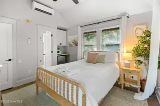 18 Keepers Landing, Bald Head Island, NC 28461 — 3-bedroom home in BHI Stage II Keeper's Landing, Bald Head Island, NC, photo 18 of 49: web-36