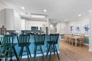 2555 St James Drive SE 504, Southport, NC 28461 — 3-bedroom condo in St James, Southport, NC, photo 12 of 76: Shipwatch504 - 22
