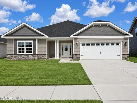 2125 Sandbrook Loop, Leland