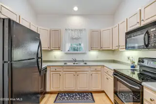 5052 Wyncie Wynd, Southport, NC 28461 — 2-bedroom townhome in South Harbour Village, Southport, NC, photo 12 of 44: 5052 Wyncie Wynd-15