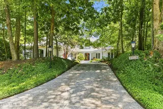 358 Shore Point Drive, Wilmington, NC 28411 — 5-bedroom home in Bayshore Estates, Wilmington, NC, photo 4 of 49