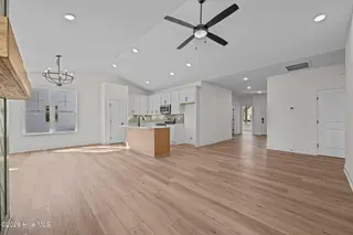 1216 Petite Terre Court, New Bern, NC 28560 – photo 7: 19-web-or-mls-DSC_7974