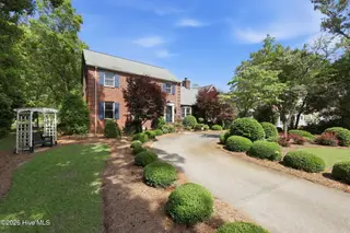 2406 Harbor Island Road, New Bern, NC 28562 – photo 6: 5-web-or-mls-0C0A5858