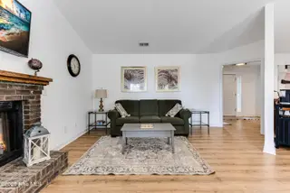 704 Shoreline Drive E, Sunset Beach, NC 28468 – photo 4: 704 Shoreline-7