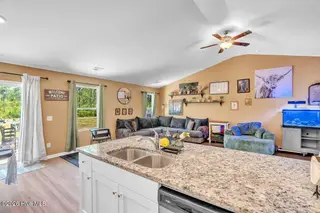 1317 Patti Lane SE, Bolivia, NC 28422 — 3-bedroom home in New South Bridge, Bolivia, NC, photo 9 of 40