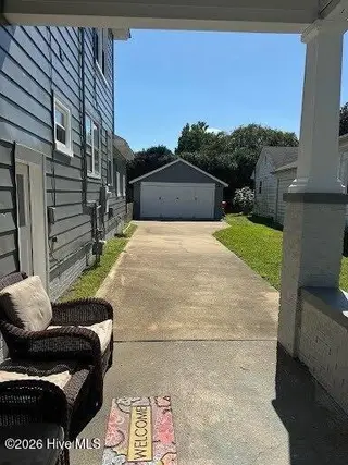 913 W Church Street, Elizabeth City, NC 27909 – photo 4: To the Garage 1