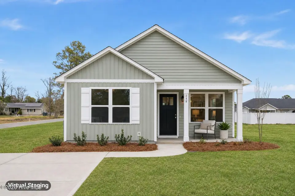 248 Rae Street, Warsaw, NC 28398 – photo 1 of 42: 1-web-or-mls-248 Rae St-1-1-processed