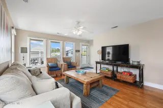 1617 Mackerel Lane Apt B, Carolina Beach, NC 28428 – photo 7: IMG_3274