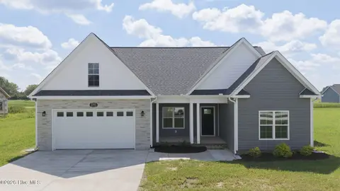 2753 Whitaker Glen Dr, Farmville